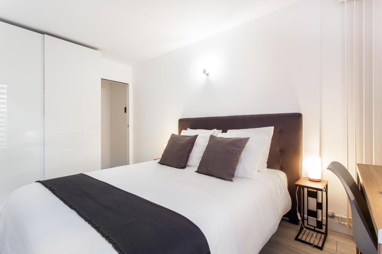 D&E - Paris-Disney - Holidays Apartment - Appartement De Vacances - 5 Chambres- 5 Sdb - 5 Bedrooms - 5 Bathrooms - Netflix シャン・シュル・マルヌ エクステリア 写真
